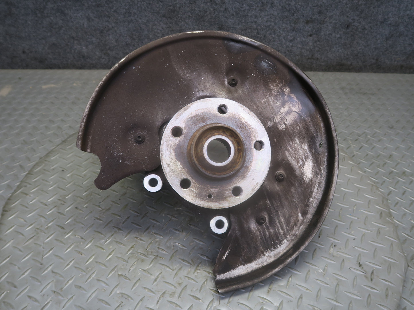 2015-2018 Porsche Macan AWD Rear Right Spindle Knuckle Wheel Hub Bearing