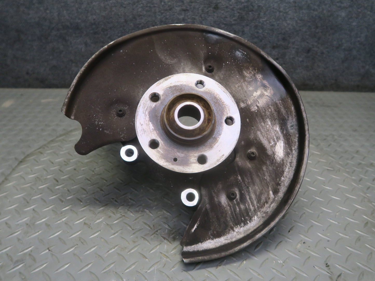 2015-2018 Porsche Macan AWD Rear Right Spindle Knuckle Wheel Hub Bearing