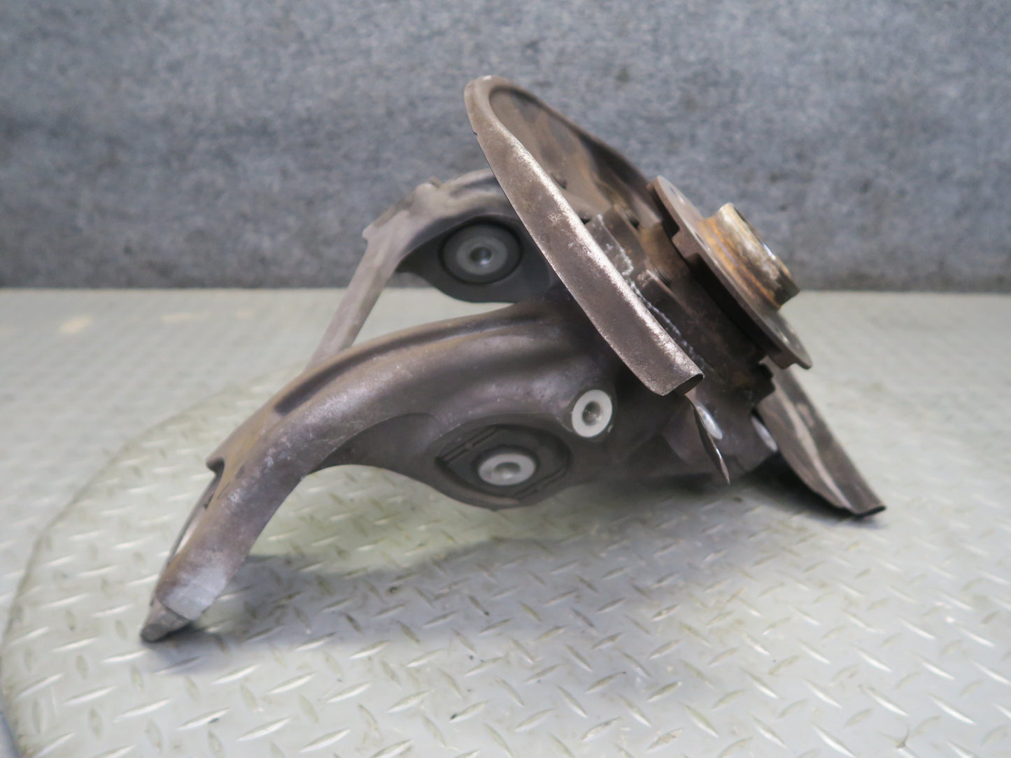 2015-2018 Porsche Macan AWD Rear Right Spindle Knuckle Wheel Hub Bearing