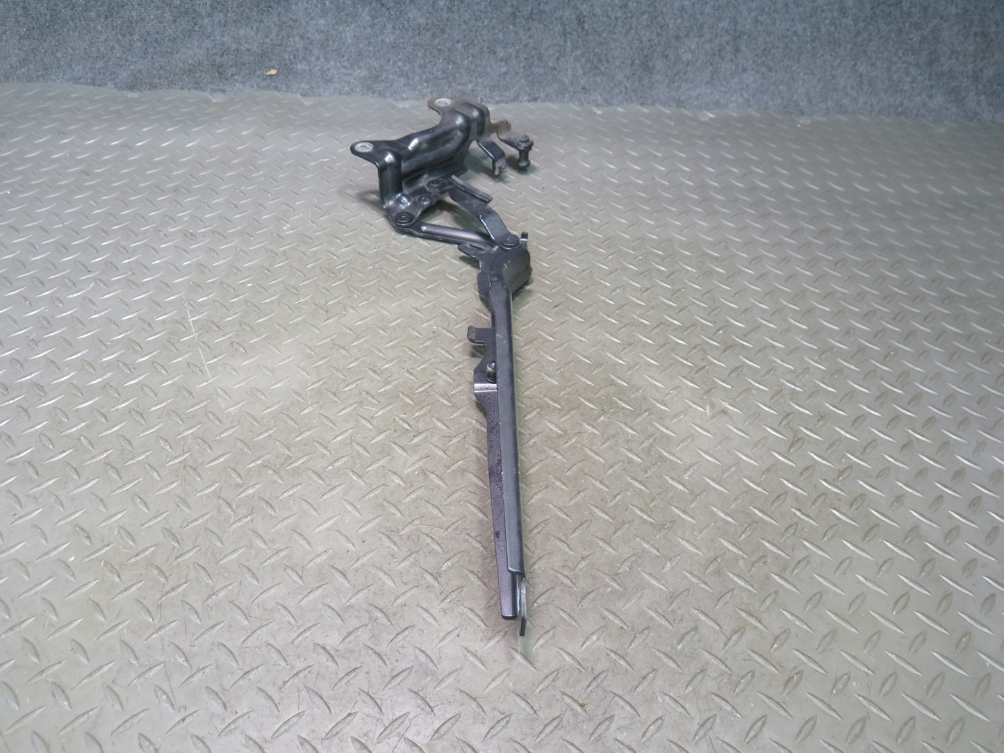 2015-2025 Porsche Macan Front Left & Right Hood Hinge Volcano Gray Set of 2