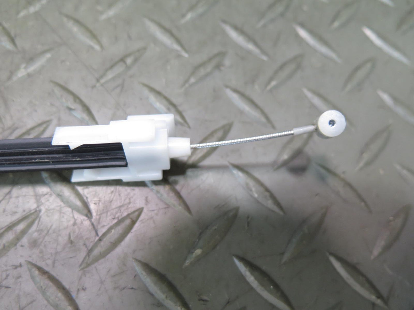 2015-2018 Porsche Macan Front Left Door Lock Latch Actuator