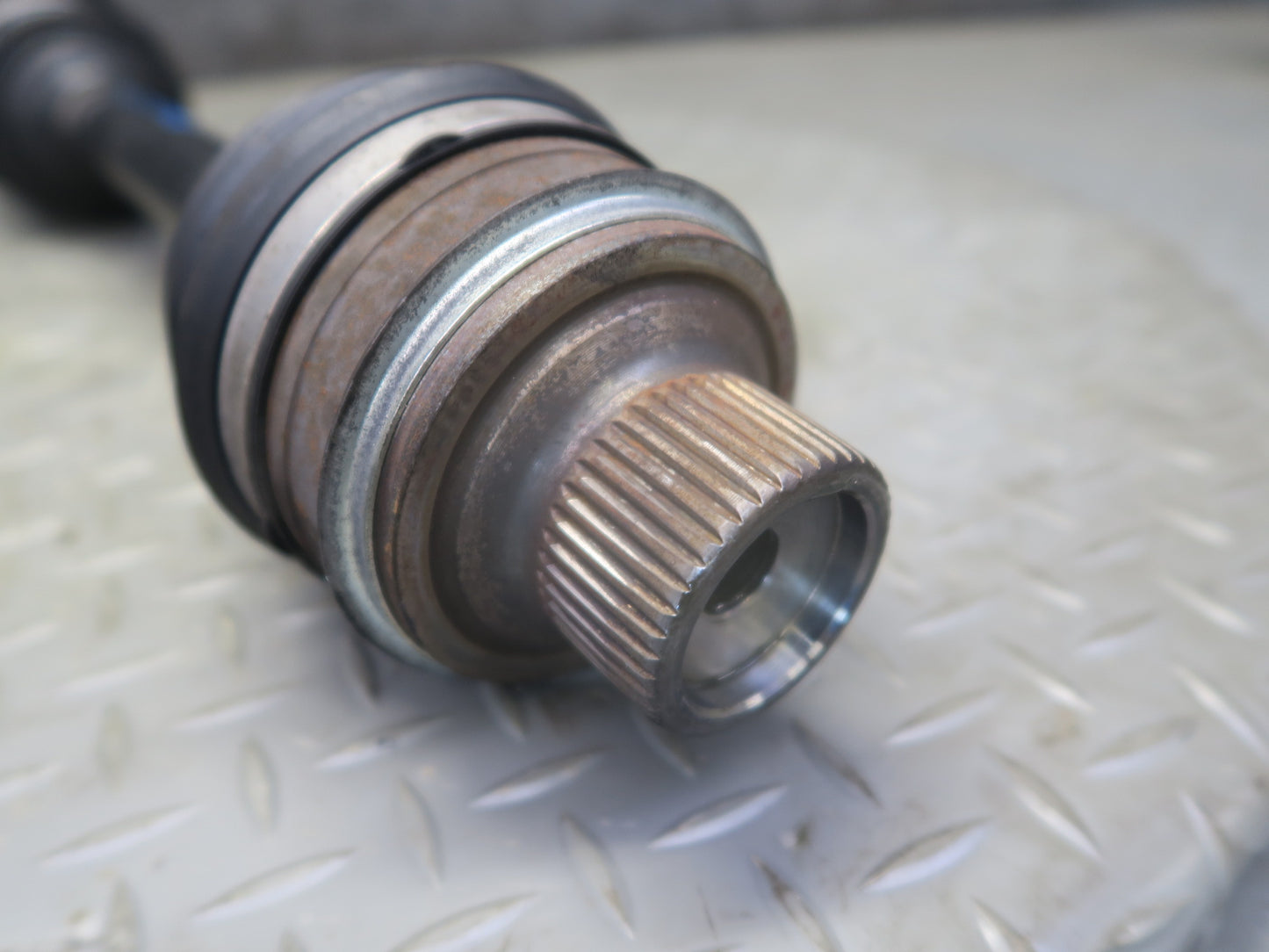 2015-2018 Porsche Macan AWD Front Left or Right Axle Shaft 95B407271D 86K Miles