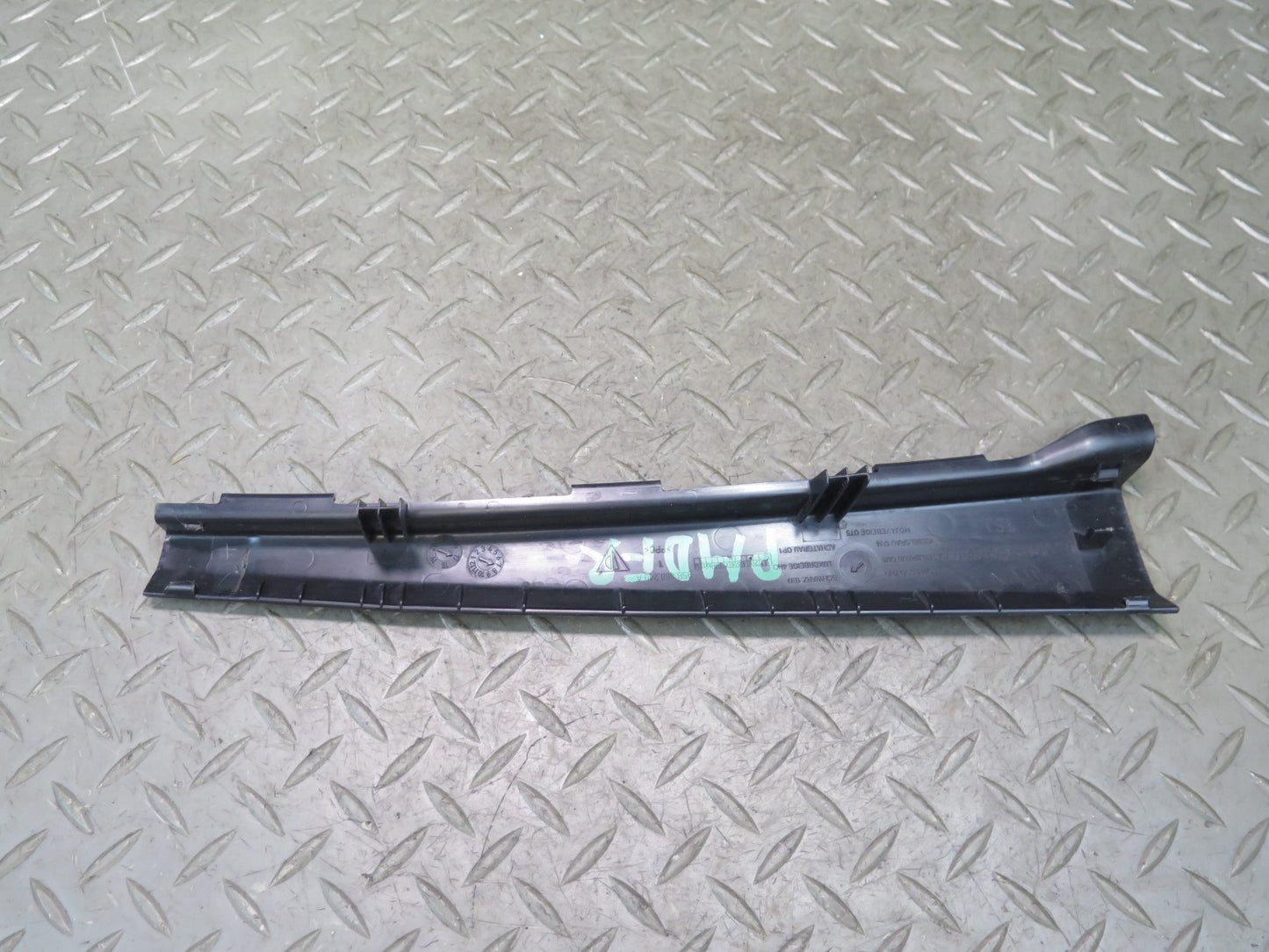 2015-2018 Porsche Macan Front Interior A Pillar Center Trim Cover Panel Set of 2