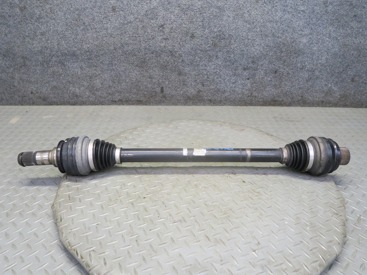 2015-2018 Porsche Macan 3.0L AWD Rear Left Axle Shaft 86K Miles