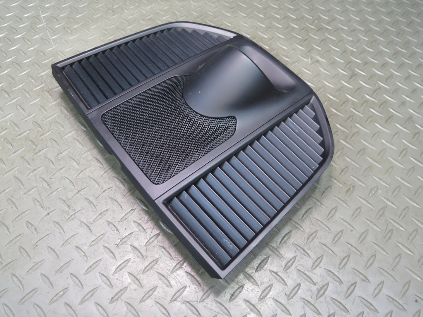 2015-2026 Porsche Macan Center Dashboard Airvent Speaker Trim Cover Grille