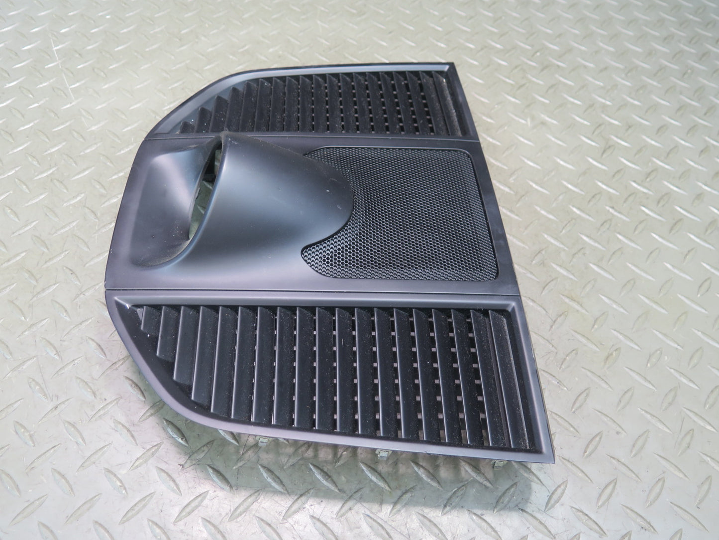 2015-2026 Porsche Macan Center Dashboard Airvent Speaker Trim Cover Grille