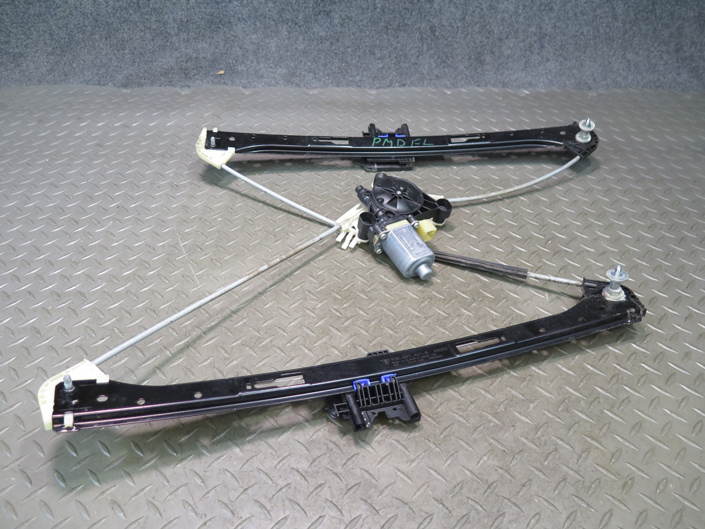 2015-2026 Porsche Macan Front Left Door Window Regulator w Motor 95B837461