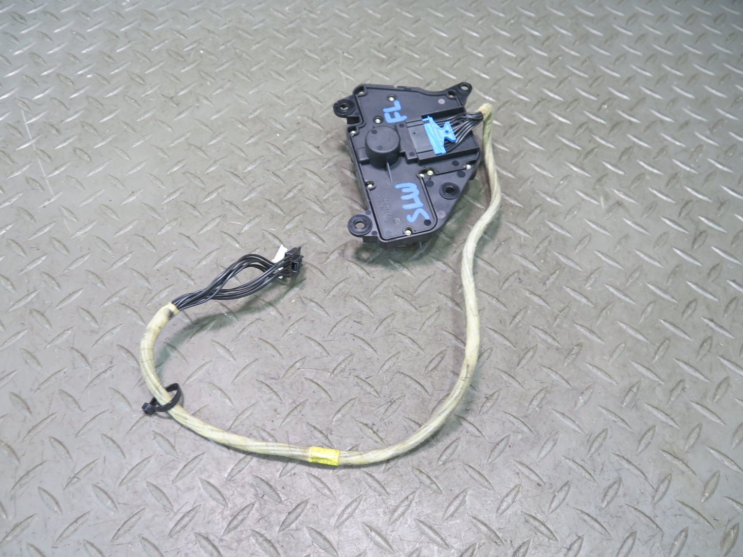 03-08 Mercedes R230 Sl-class Front Left Seat Adjustment Switch 2308211151 OEM