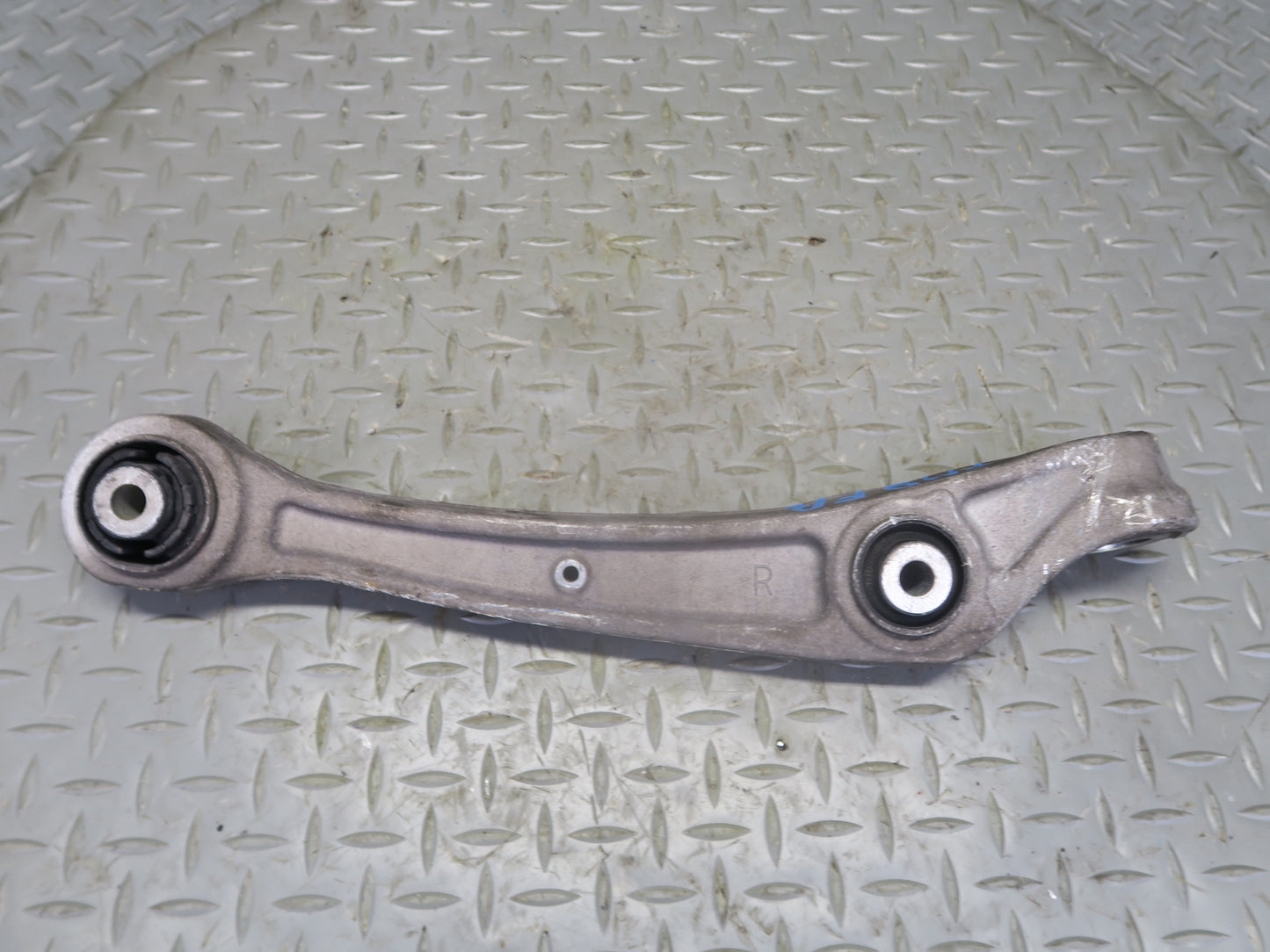 2015-2018 Porsche Macan AWD Front Right Upper & Lower Control Arm Set 86K Miles