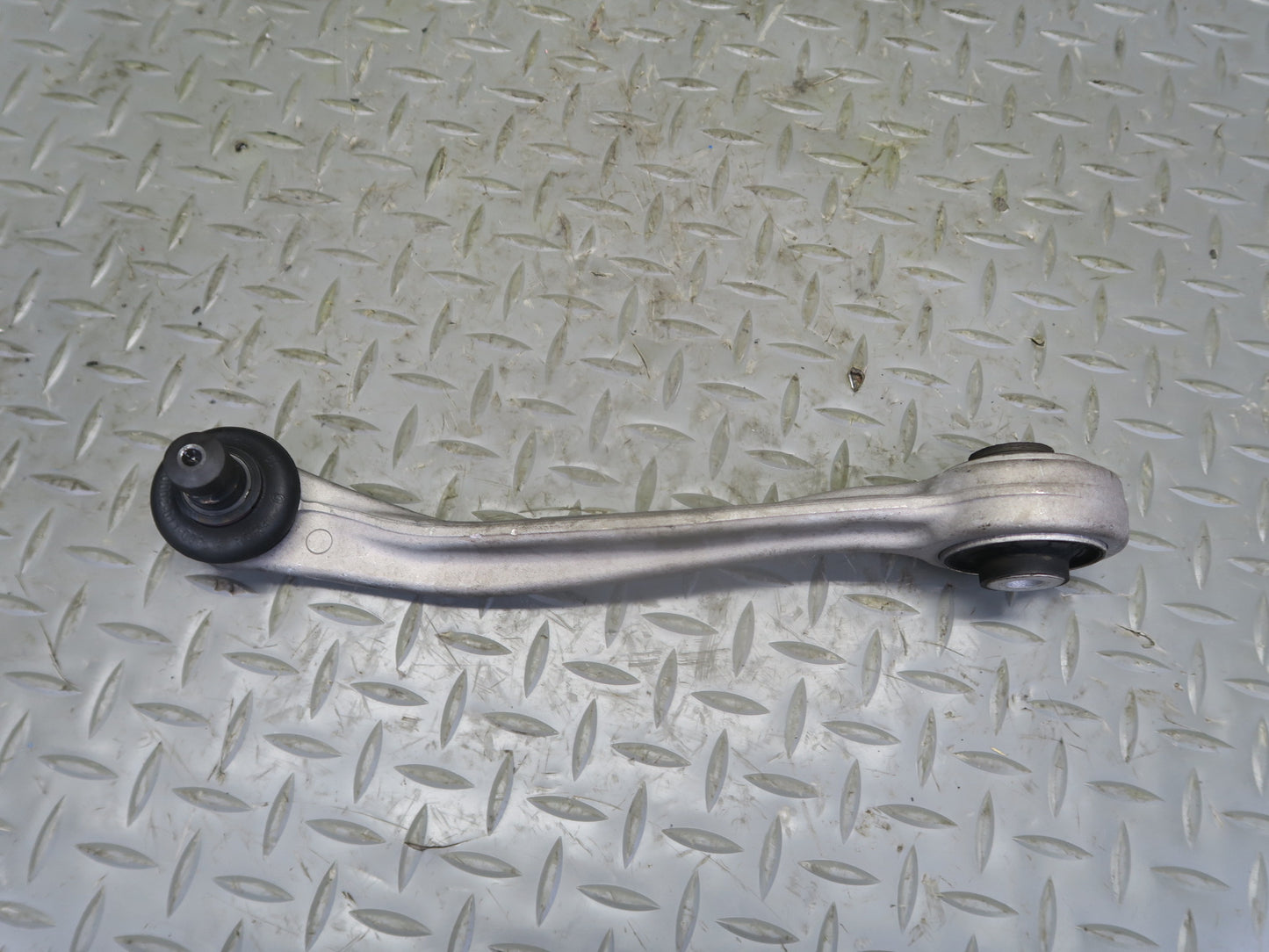 2015-2018 Porsche Macan AWD Front Right Upper & Lower Control Arm Set 86K Miles