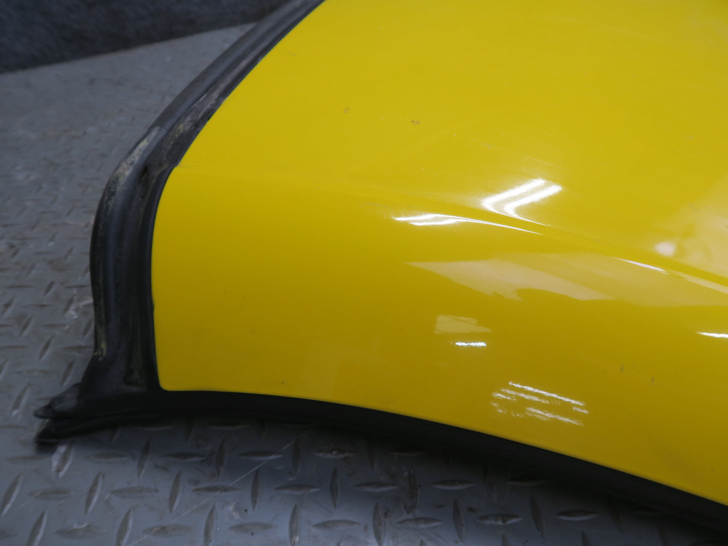 03-06 Chevrolet SSR Front Roof Panel Slingshot Yellow OEM