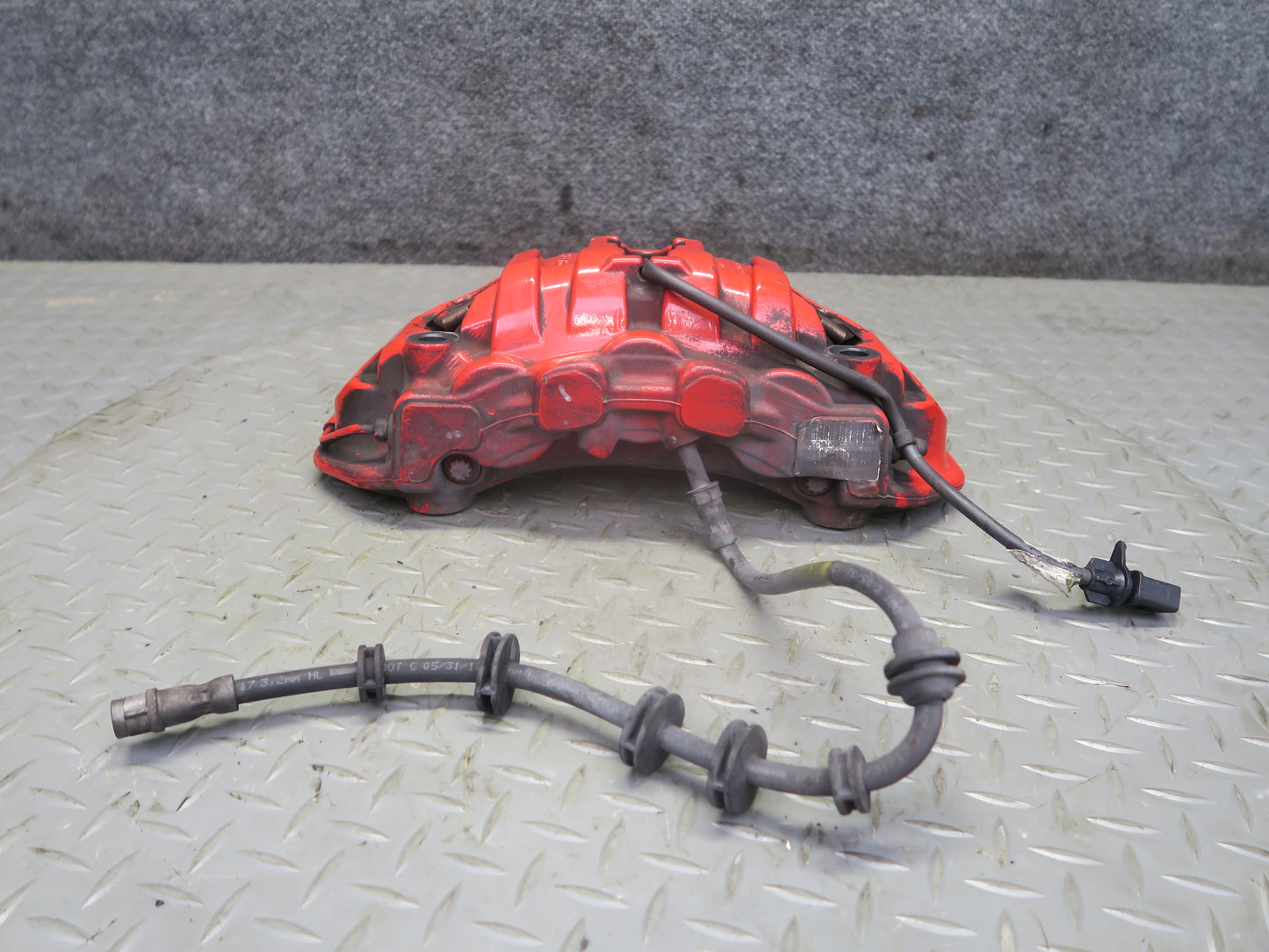 2015-2018 Porsche Macan GTS Front Left & Right Brembo Brake Caliper Set of 2 87K