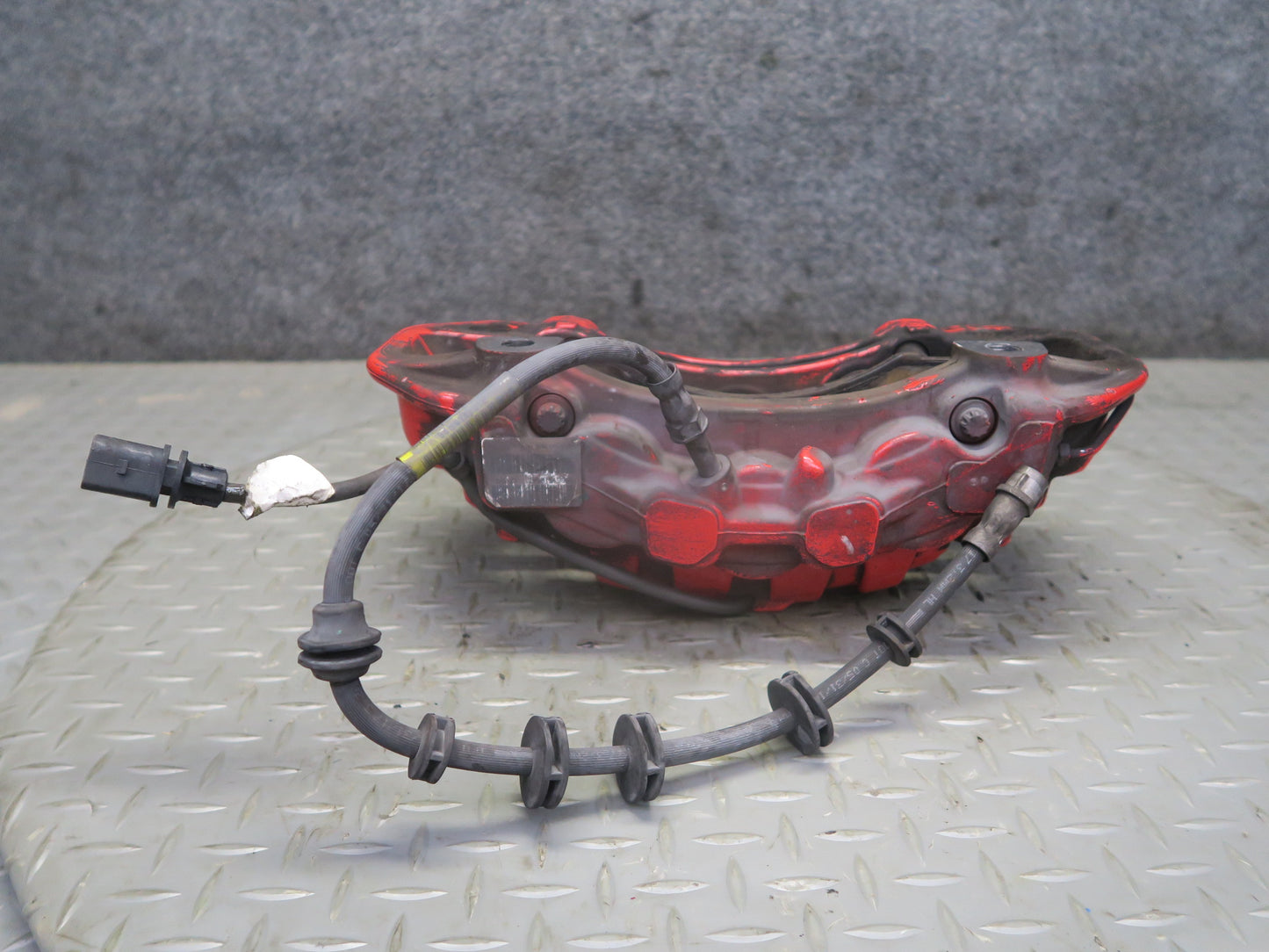 2015-2018 Porsche Macan GTS Front Left & Right Brembo Brake Caliper Set of 2 87K