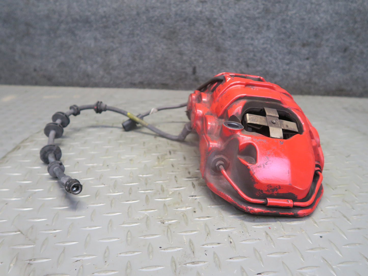 2015-2018 Porsche Macan GTS Front Left & Right Brembo Brake Caliper Set of 2 87K