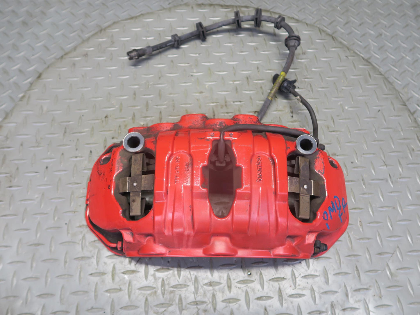2015-2018 Porsche Macan GTS Front Left & Right Brembo Brake Caliper Set of 2 87K