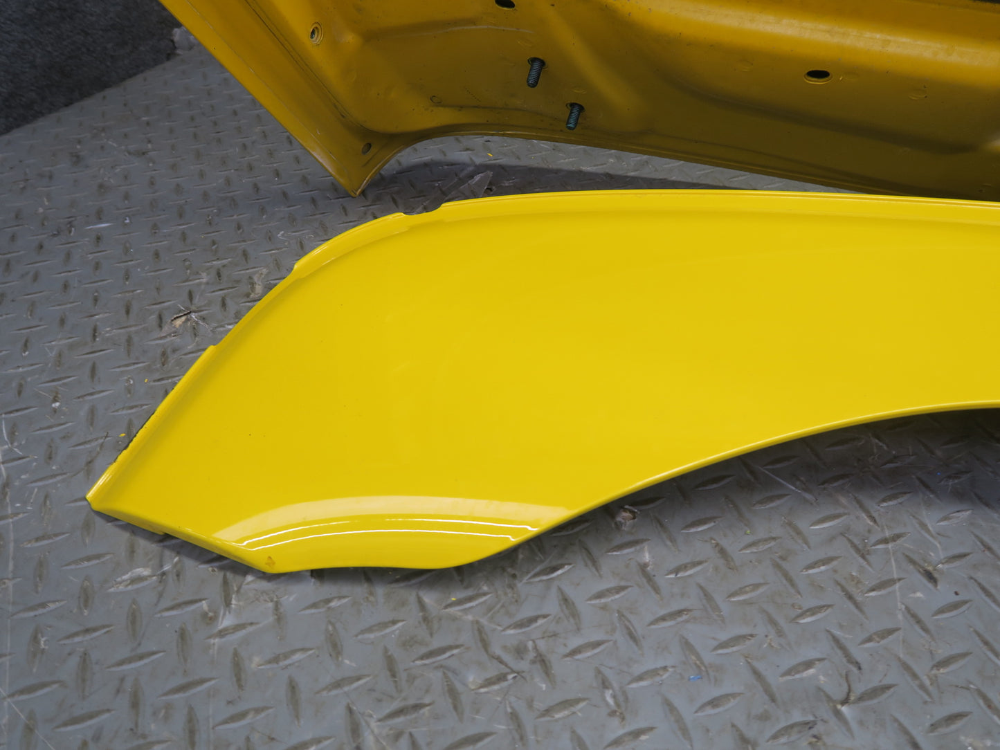 03-06 Chevrolet SSR Rear Tonneau Panel w Roof Stowage Cover Flipper Assy OEM