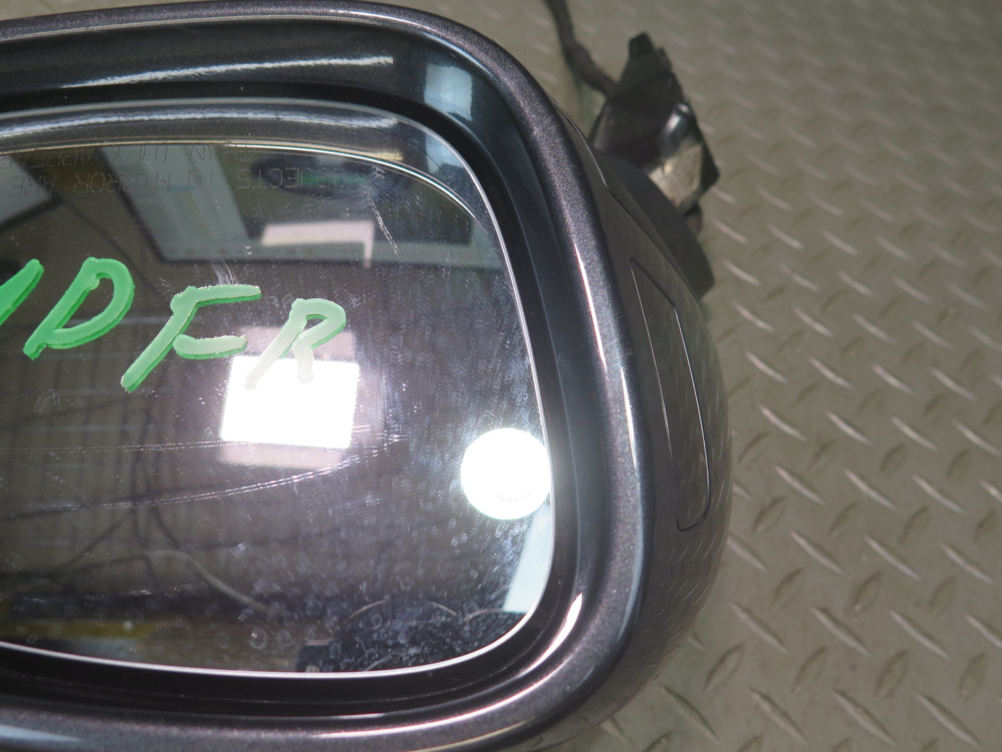 2015-2018 Porsche Macan Right Exterior Side View Mirror W/ Blind Spot 95B857508F