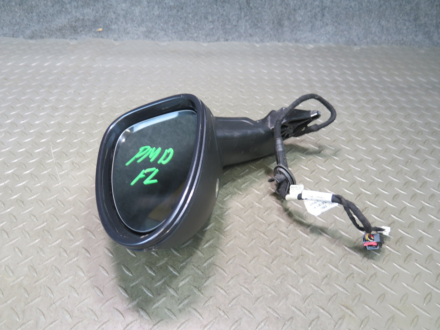 2015-2018 Porsche Macan Left Exterior Side View Mirror W/ Blind Spot 95B971469AK