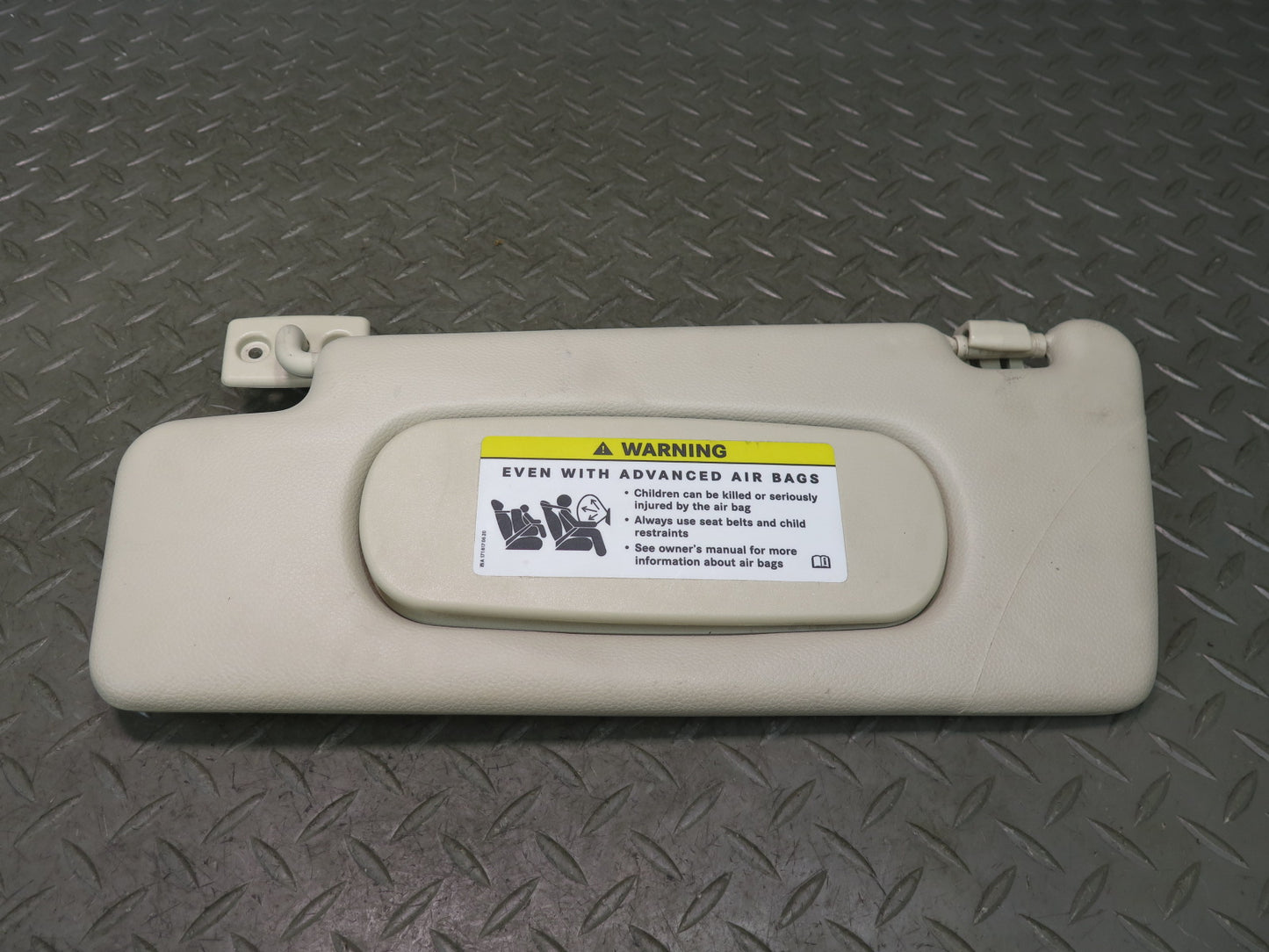 07-12 Mercedes R230 SL550 Front Left Driver Side Sun Visor Beige OEM