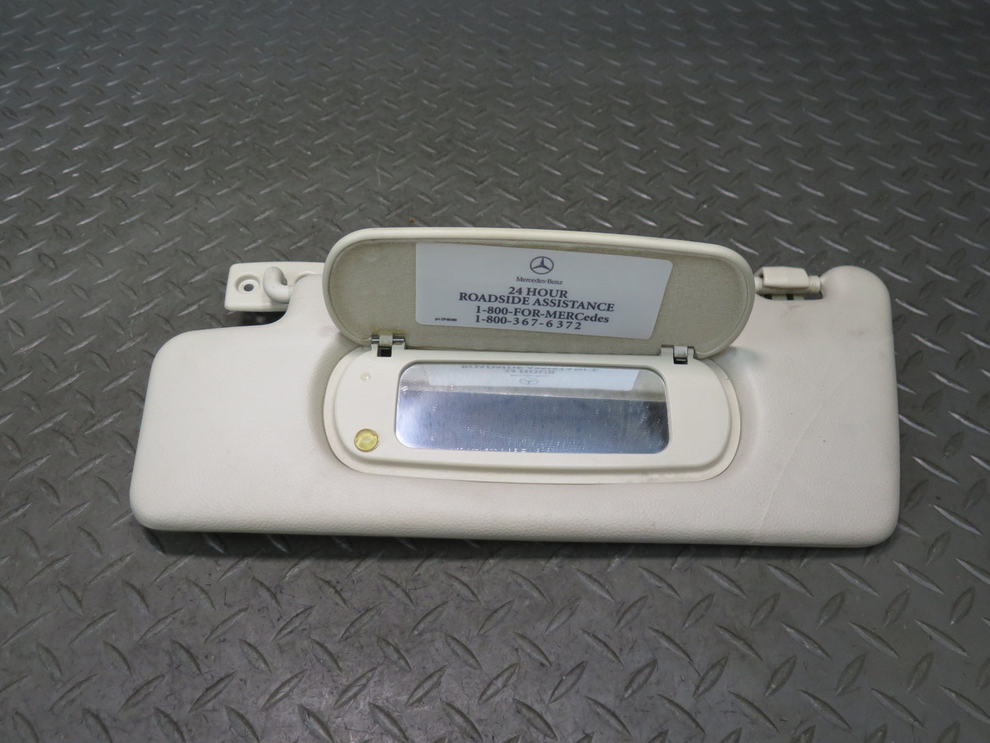 07-12 Mercedes R230 SL550 Front Left Driver Side Sun Visor Beige OEM