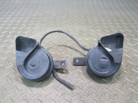 03-08 Mercedes R230 Sl-class Set of 2 High & Low Tone Note Horn Pitch Signal OEM