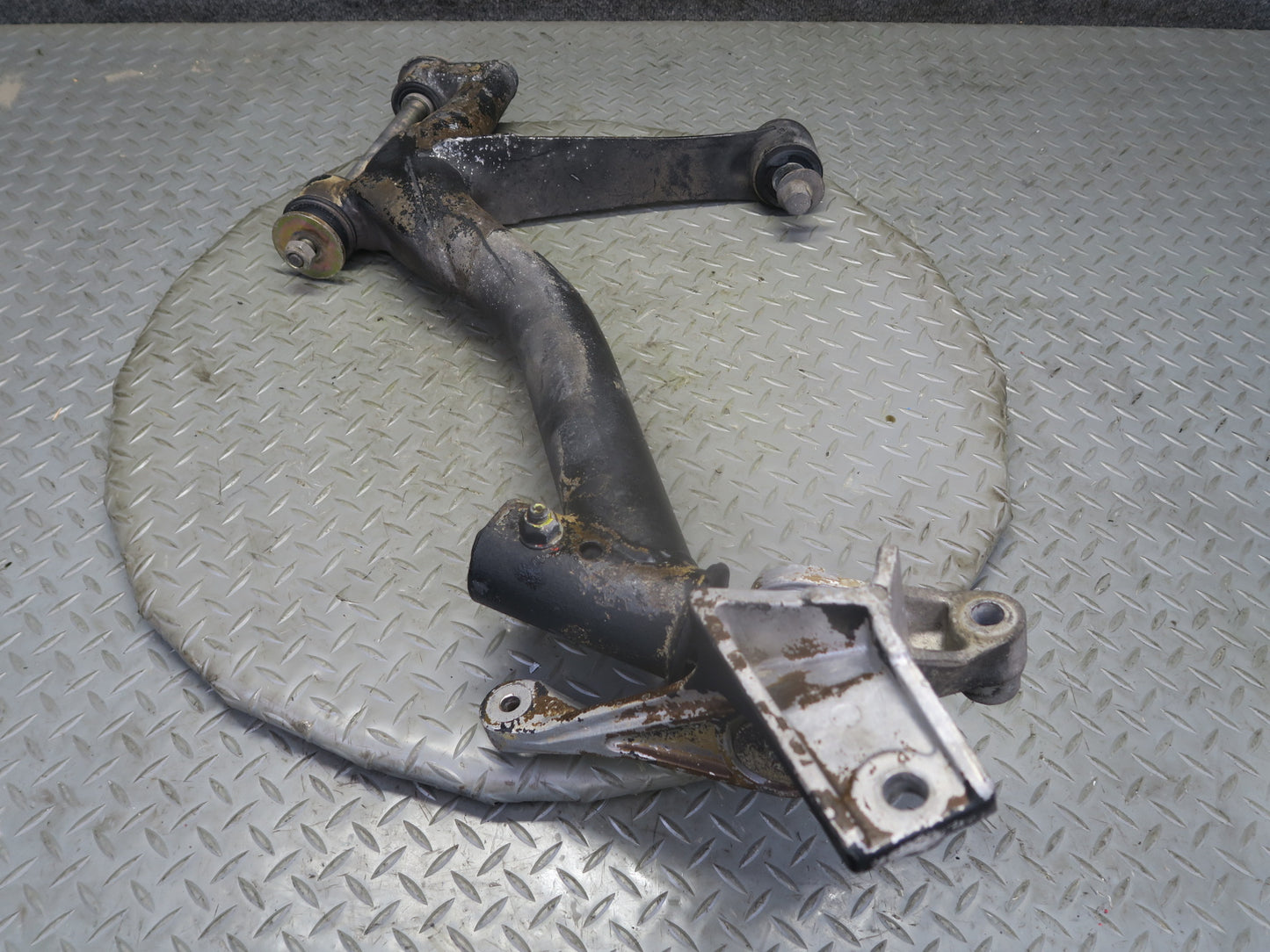 1984-1995 Porsche 928 S4 Rear Left Upper & Lower Control Arm Set of 2