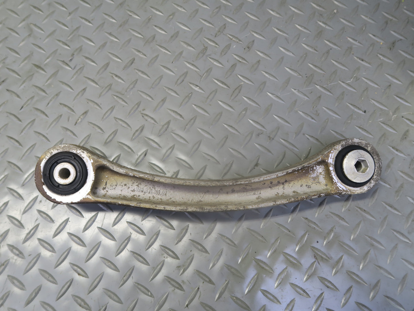 1984-1995 Porsche 928 S4 Rear Right Upper & Lower Control Arm Set of 2