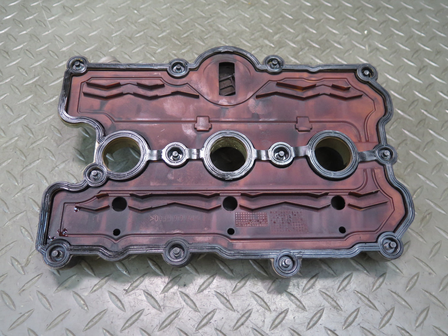 2015-2018 Porsche Cayenne 958 Hybrid Engine Motor Left Cylinder Head Valve Cover