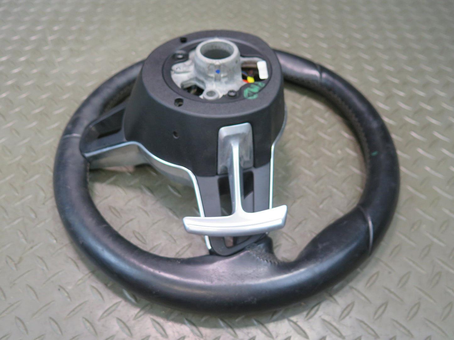 2015-2018 Porsche Macan 3-SPOKE Leather Steering W/ Controls & Paddles