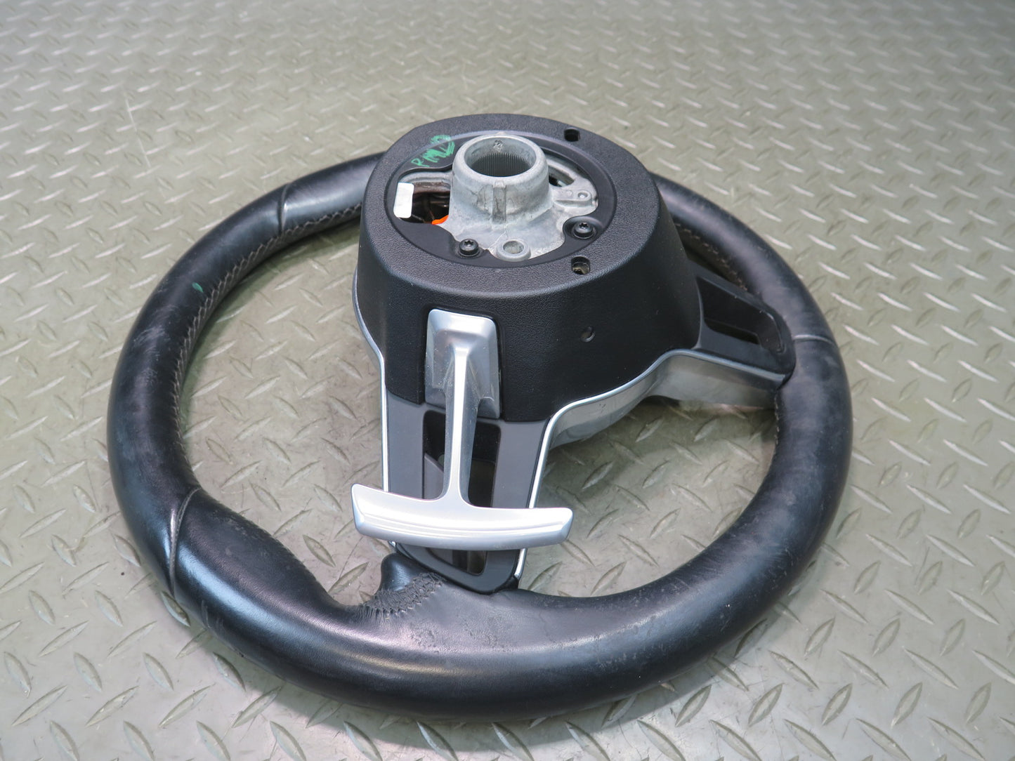 2015-2018 Porsche Macan 3-SPOKE Leather Steering W/ Controls & Paddles