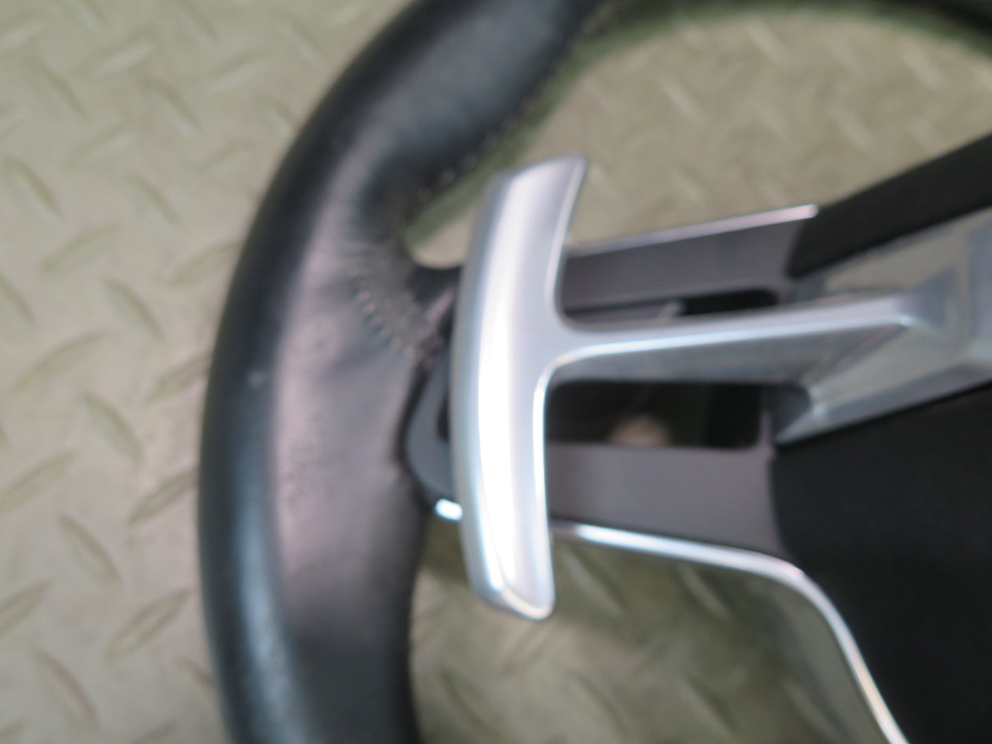 2015-2018 Porsche Macan 3-SPOKE Leather Steering W/ Controls & Paddles