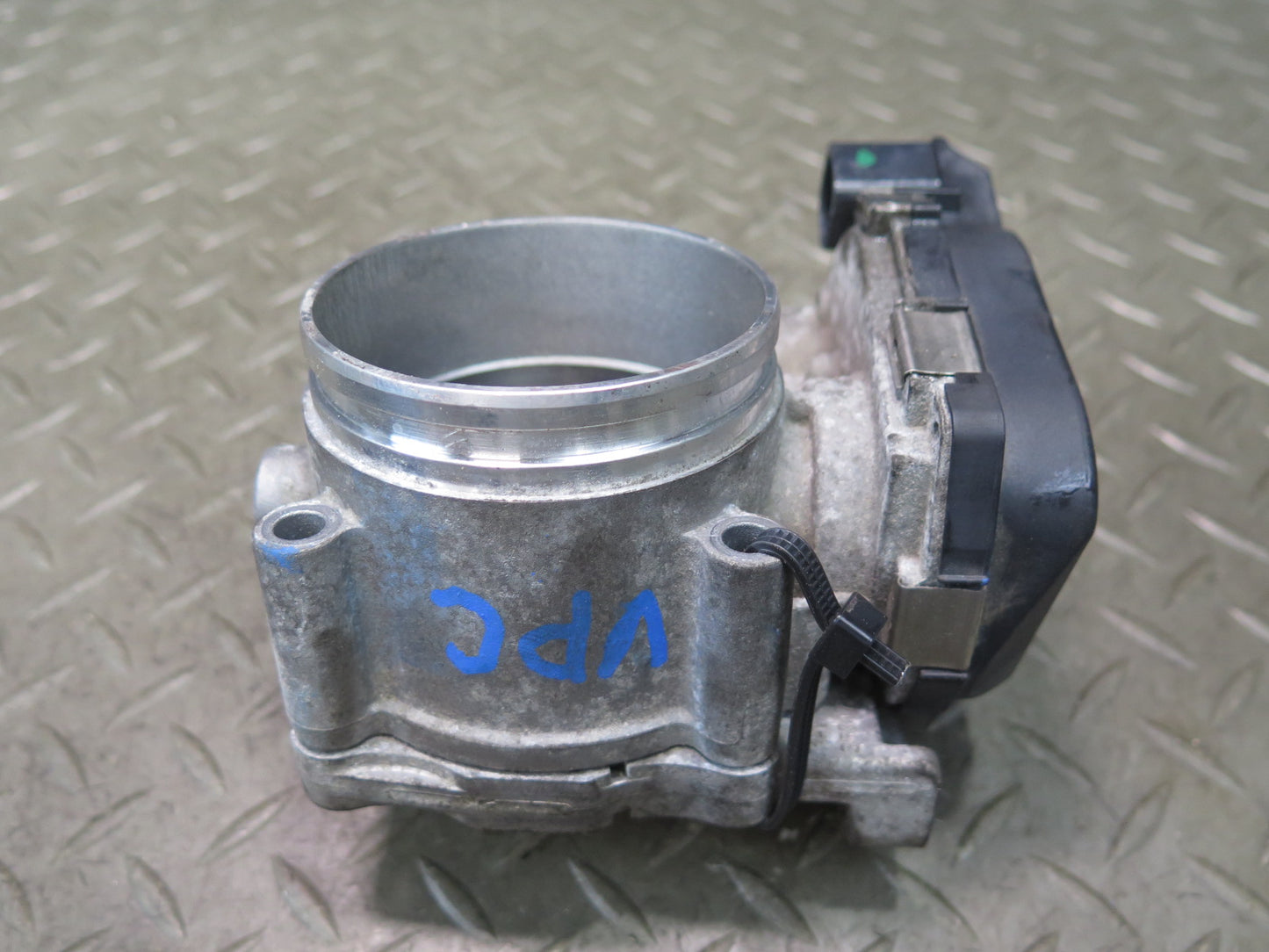 2015-2018 Porsche Cayenne 958 Hybrid Engine Motor Throttle Body 06E133062H