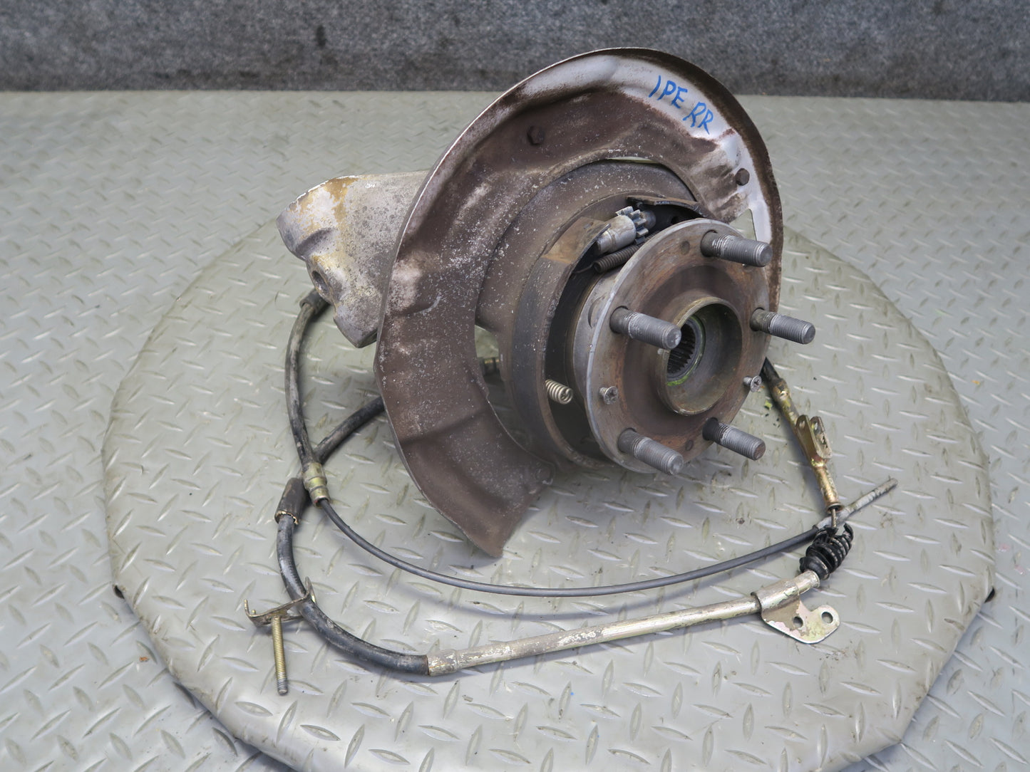 1987 Porsche 928 S4 Rear Right Spindle Knuckle Wheel Hub Bearing