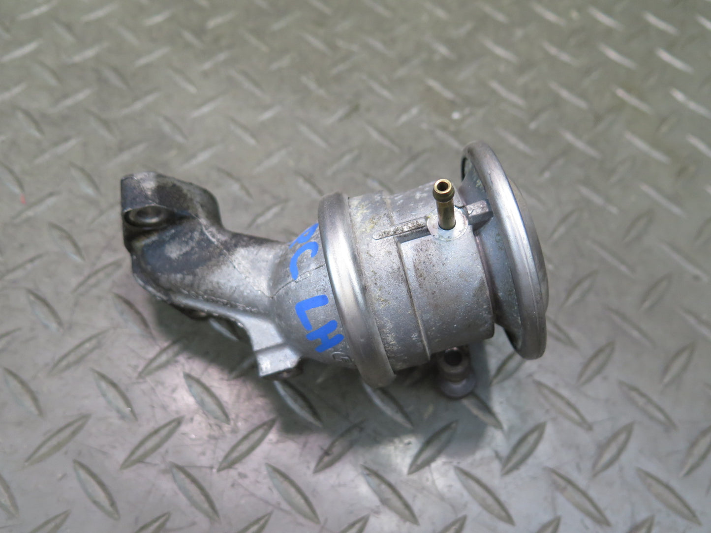 2015-2018 Porsche Cayenne 958 Hybrid Engine Emission EGR Valve Set of 2