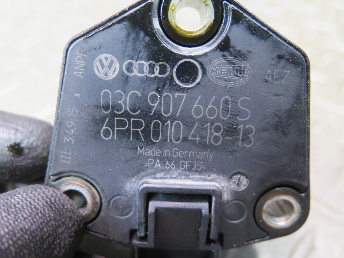 2015-2018 Porsche Cayenne 958 Hybrid Engine Motor Oil Level Sensor 03C907660S
