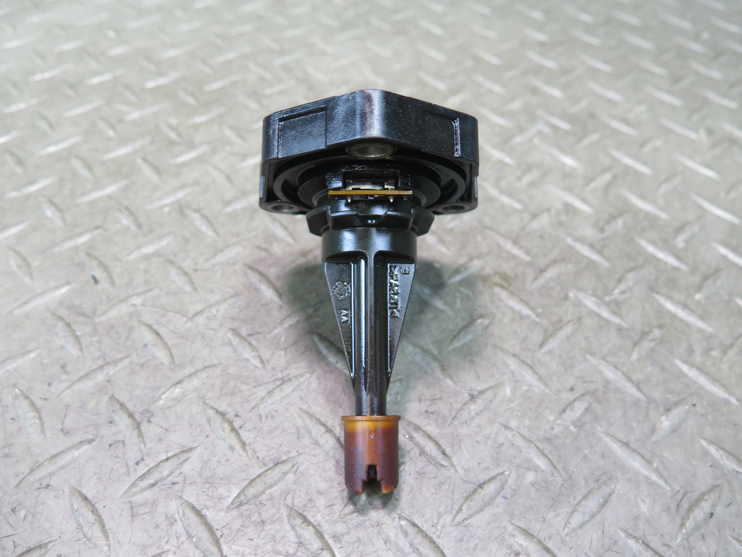 2015-2018 Porsche Cayenne 958 Hybrid Engine Motor Oil Level Sensor 03C907660S