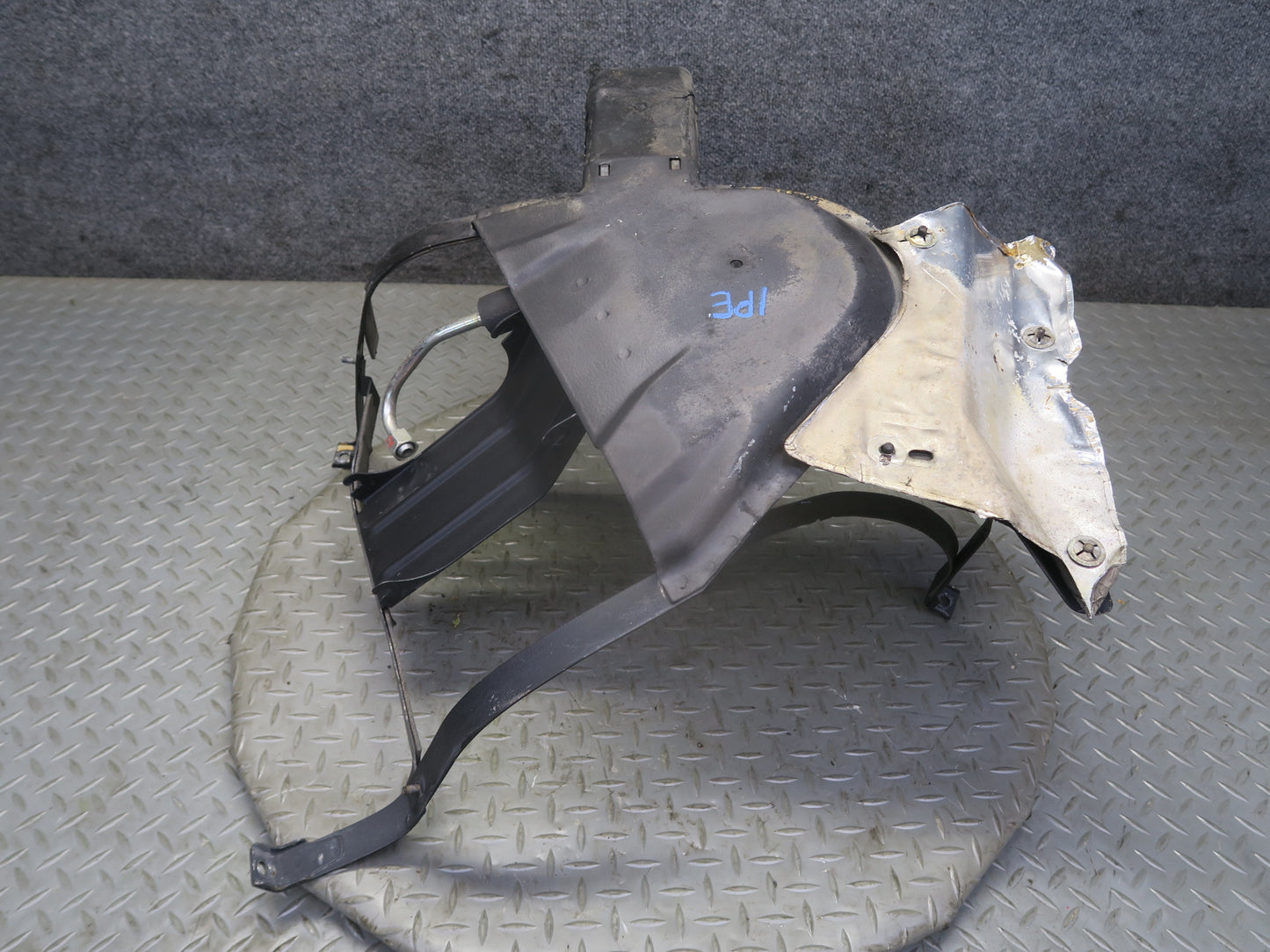 1987-1991 Porsche 928 S4 Fuel Tank Mounting Bracket Support W/ Lines