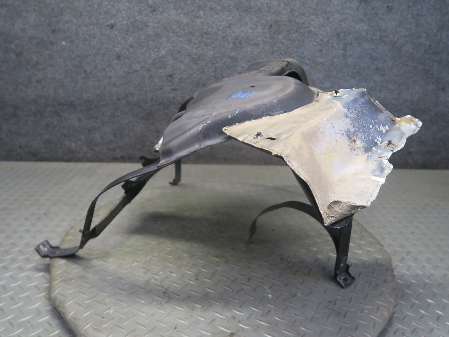 1987-1991 Porsche 928 S4 Fuel Tank Mounting Bracket Support W/ Lines