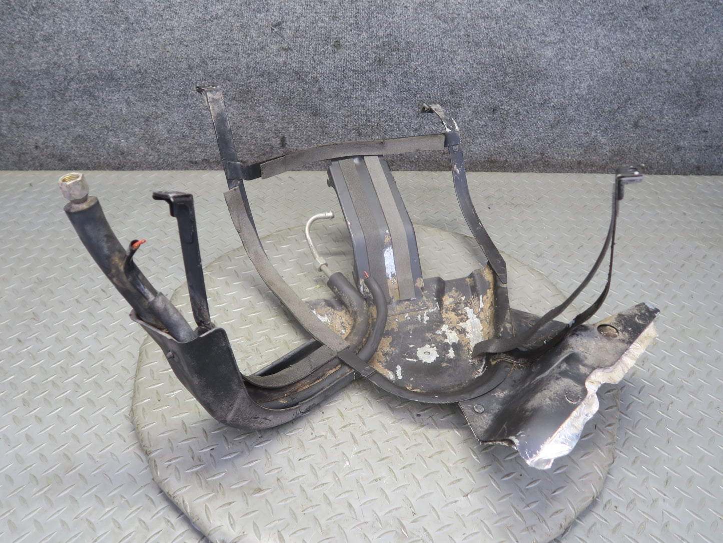 1987-1991 Porsche 928 S4 Fuel Tank Mounting Bracket Support W/ Lines