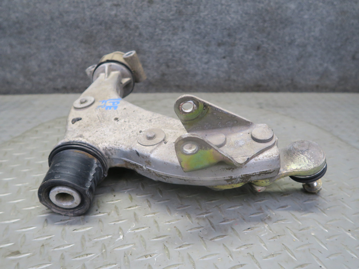 1987-1991 Porsche 928 S4 Front Right Side Upper & Lower Control Arm Set of 2