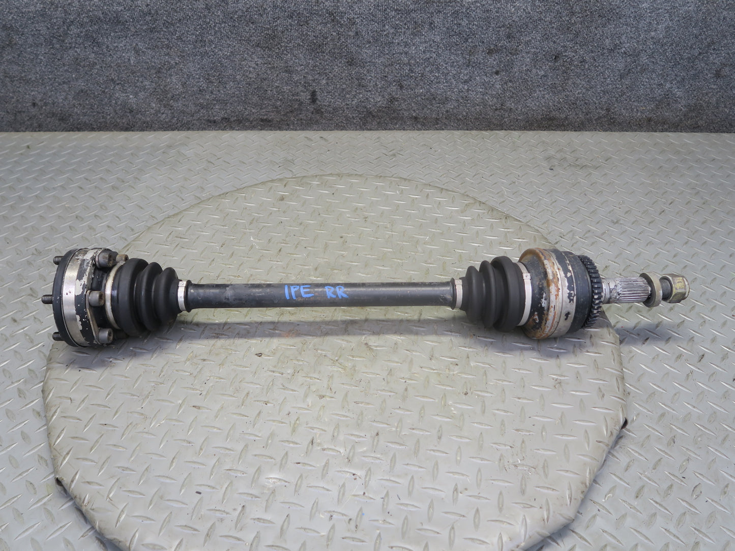 1987 Porsche 928 S4 A/T Rear Right Axle Suspension Shaft 92833203008