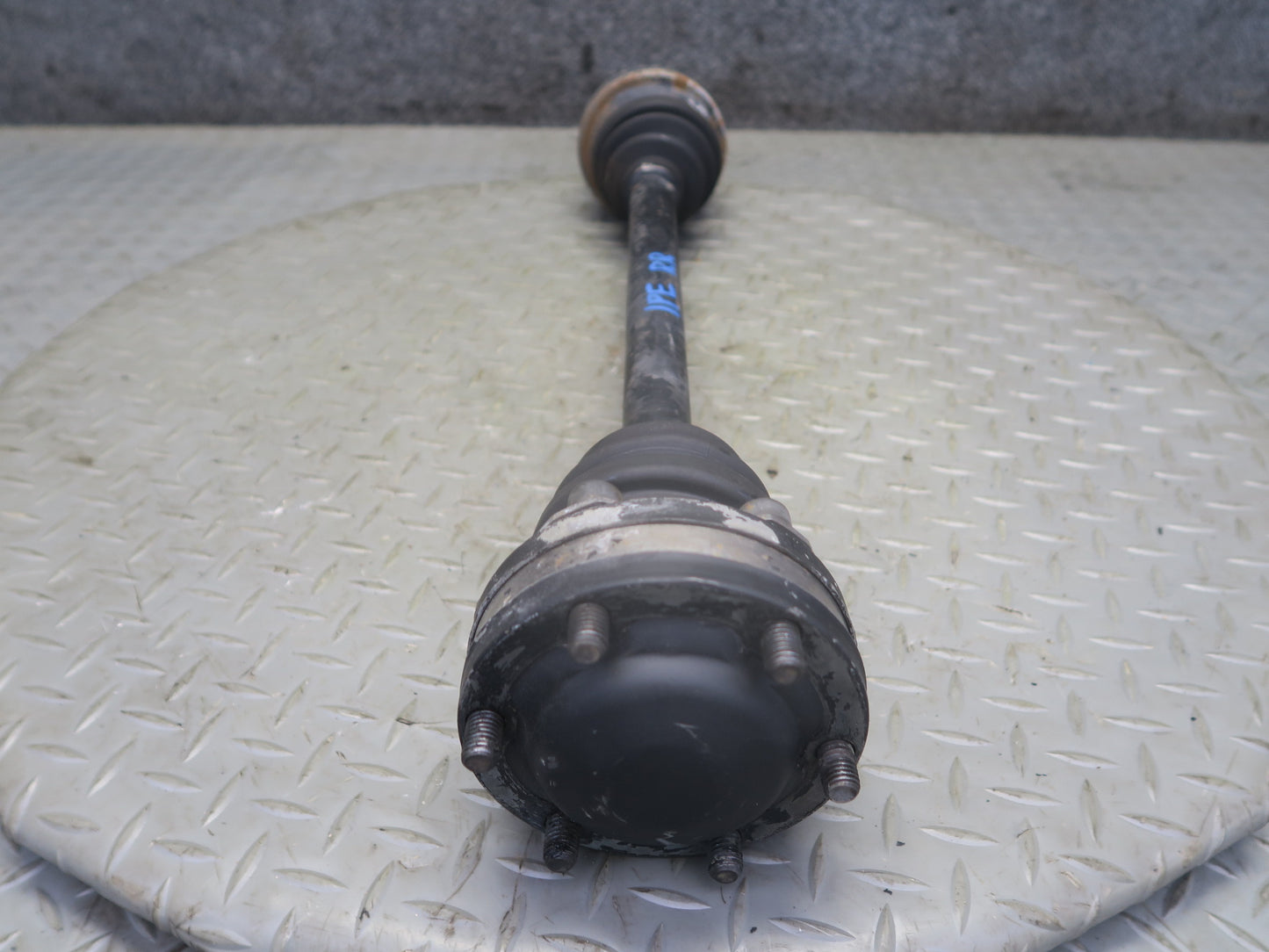 1987 Porsche 928 S4 A/T Rear Right Axle Suspension Shaft 92833203008
