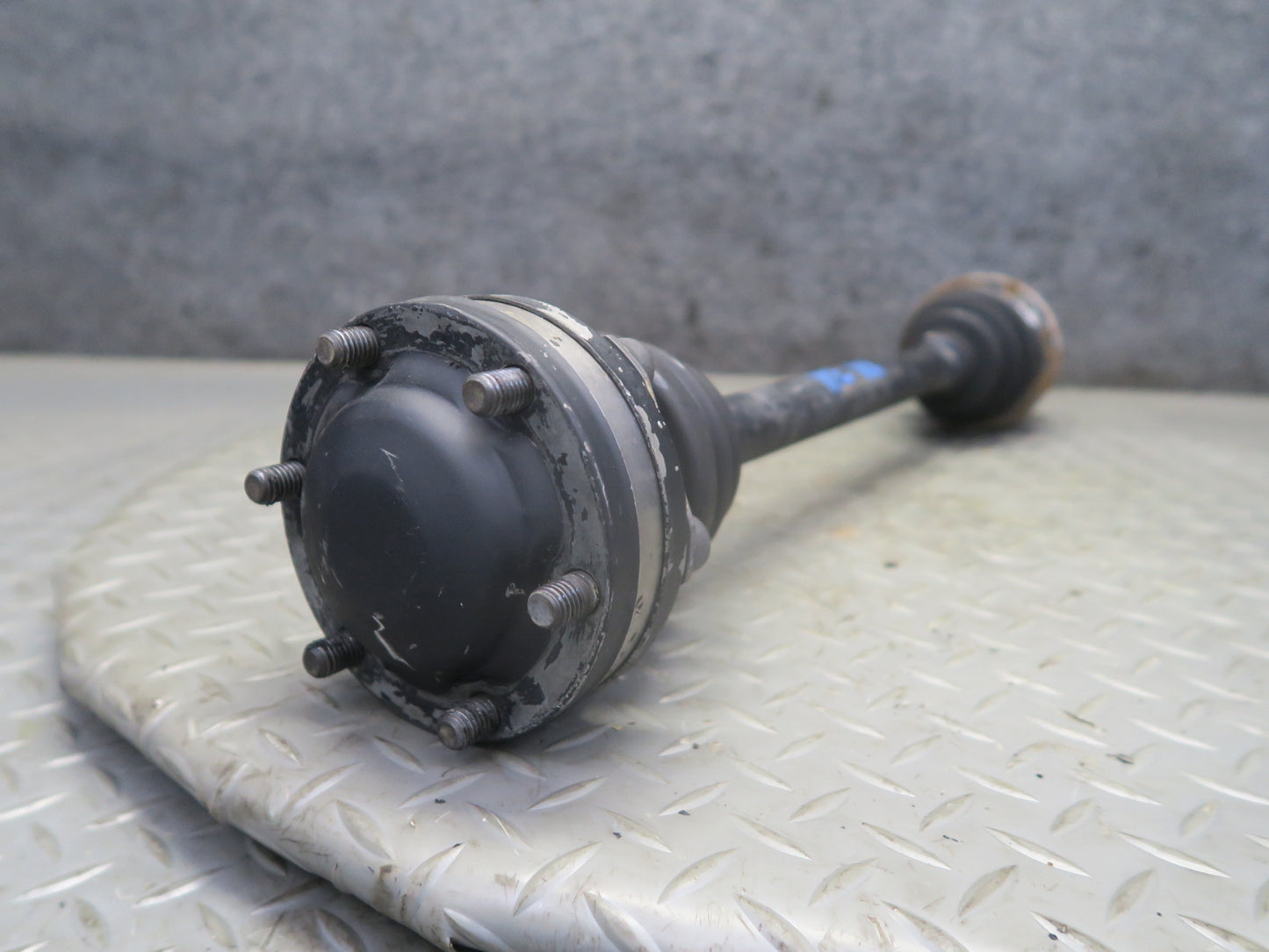 1987 Porsche 928 S4 A/T Rear Right Axle Suspension Shaft 92833203008