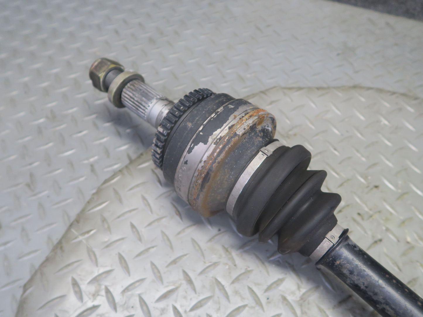 1987 Porsche 928 S4 A/T Rear Right Axle Suspension Shaft 92833203008