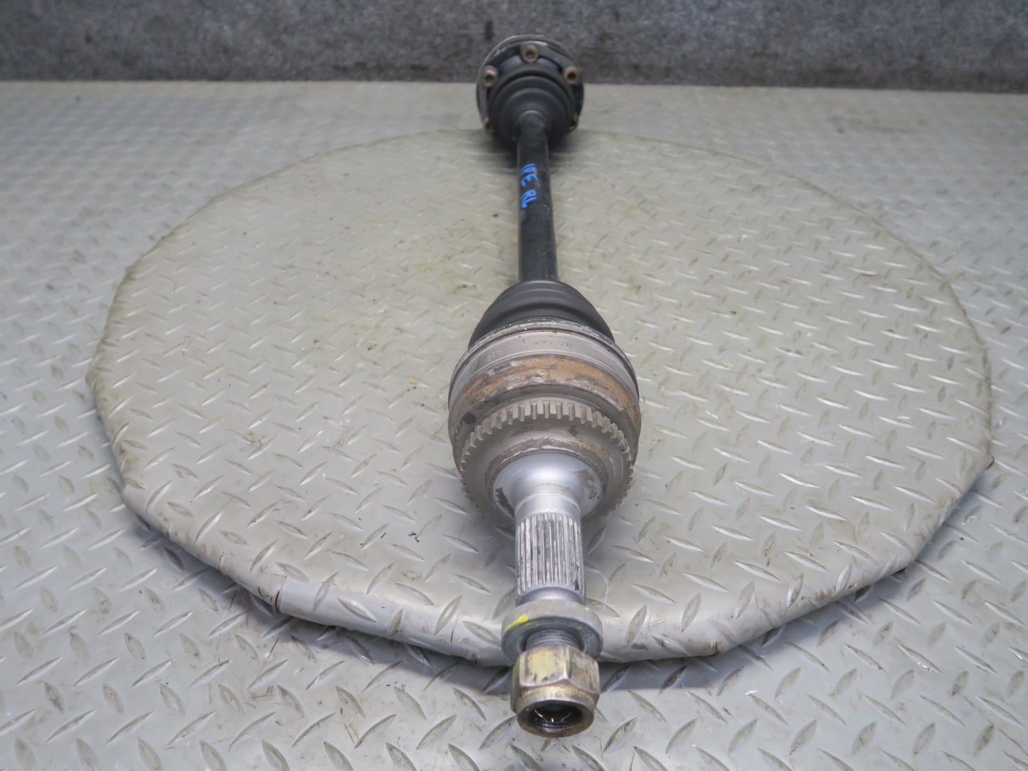 1987 Porsche 928 S-4 A/T Rear Left Axle Suspension Shaft 92833202920