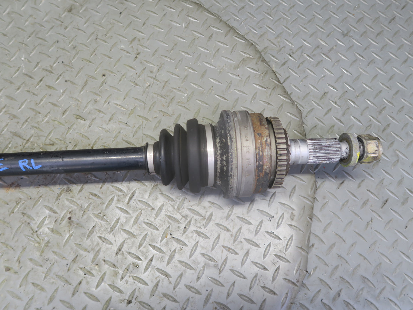 1987 Porsche 928 S-4 A/T Rear Left Axle Suspension Shaft 92833202920