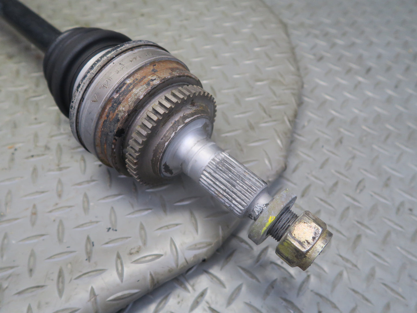 1987 Porsche 928 S-4 A/T Rear Left Axle Suspension Shaft 92833202920