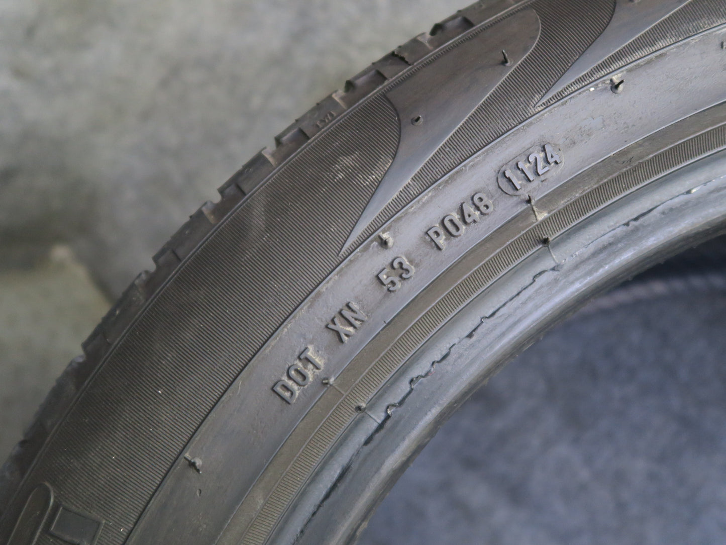 Pirelli Scorpion Verde ALL Season Tire 265/45 R20 104V 1124 6/32 Tread