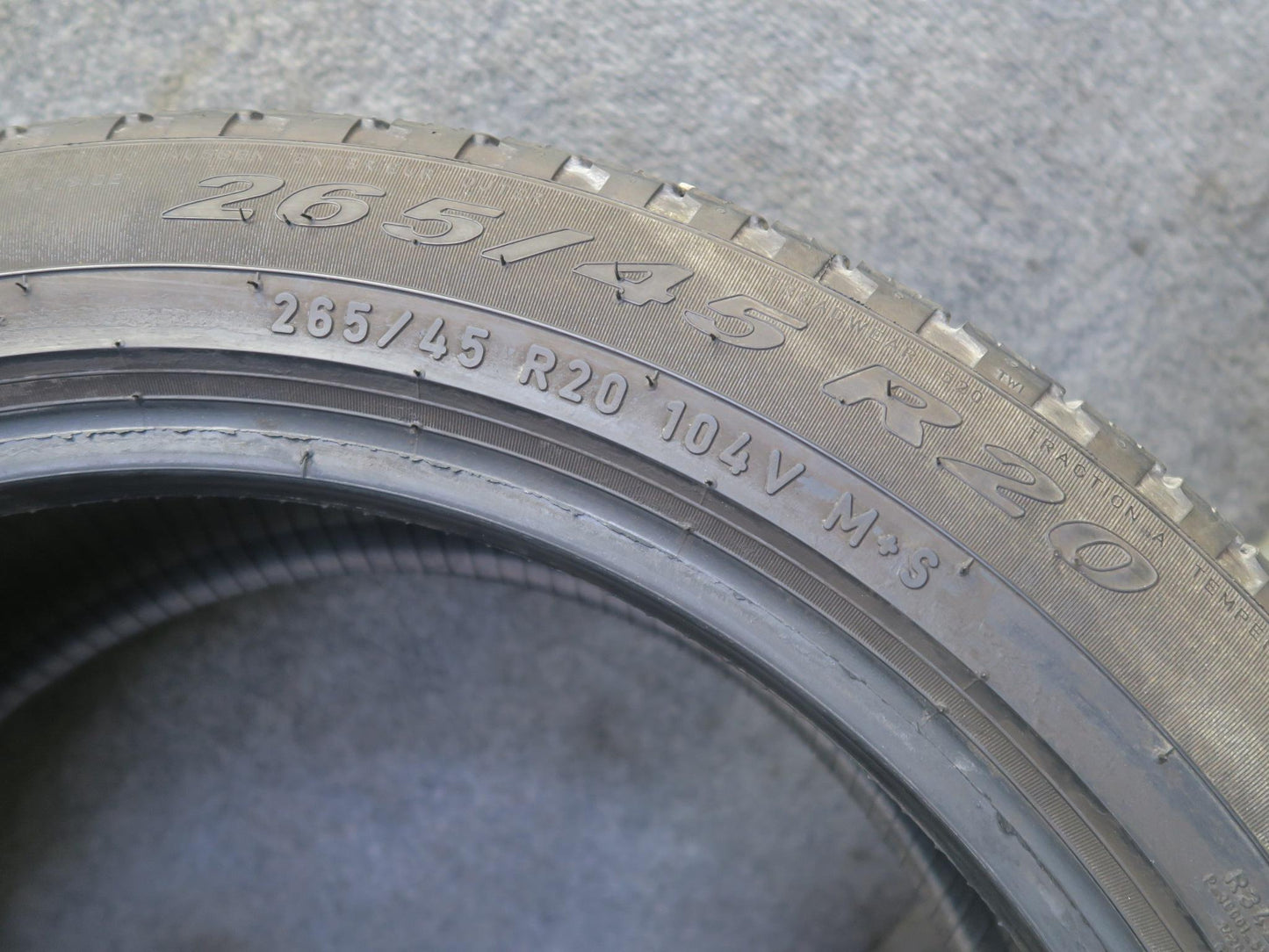 Pirelli Scorpion Verde ALL Season Tire 265/45 R20 104V 1124 6/32 Tread