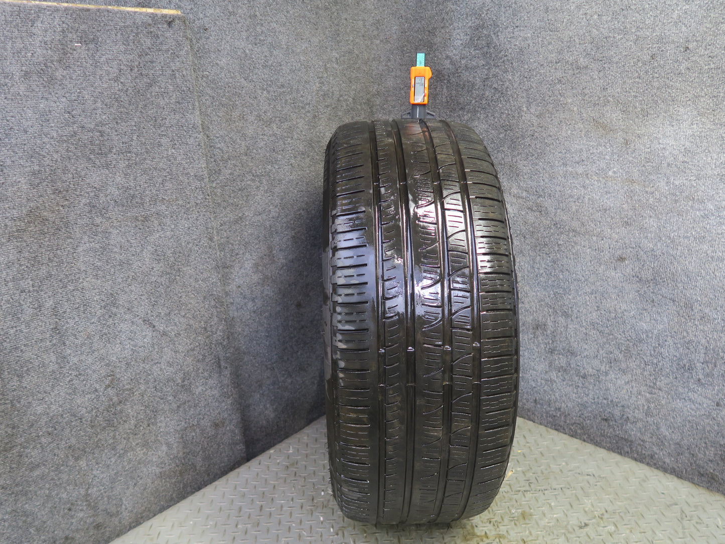 Pirelli Scorpion Verde ALL Season Tire 265/45 R20 104V 1124 6/32 Tread